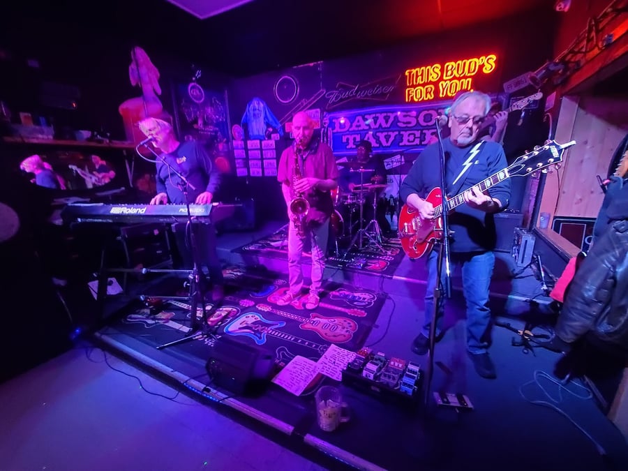 Dawson's Bar & Grill