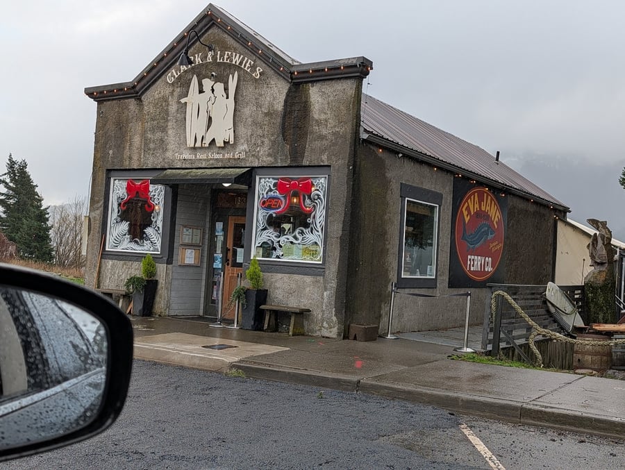 Clark & Lewie's Travelers Rest Saloon & Grill