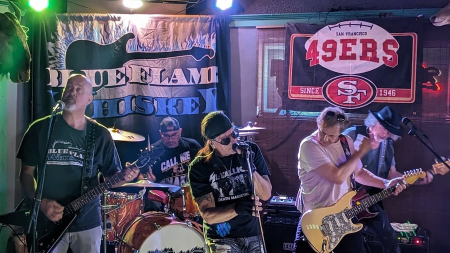 Callahan’s Irish Pub & Grill Azusa