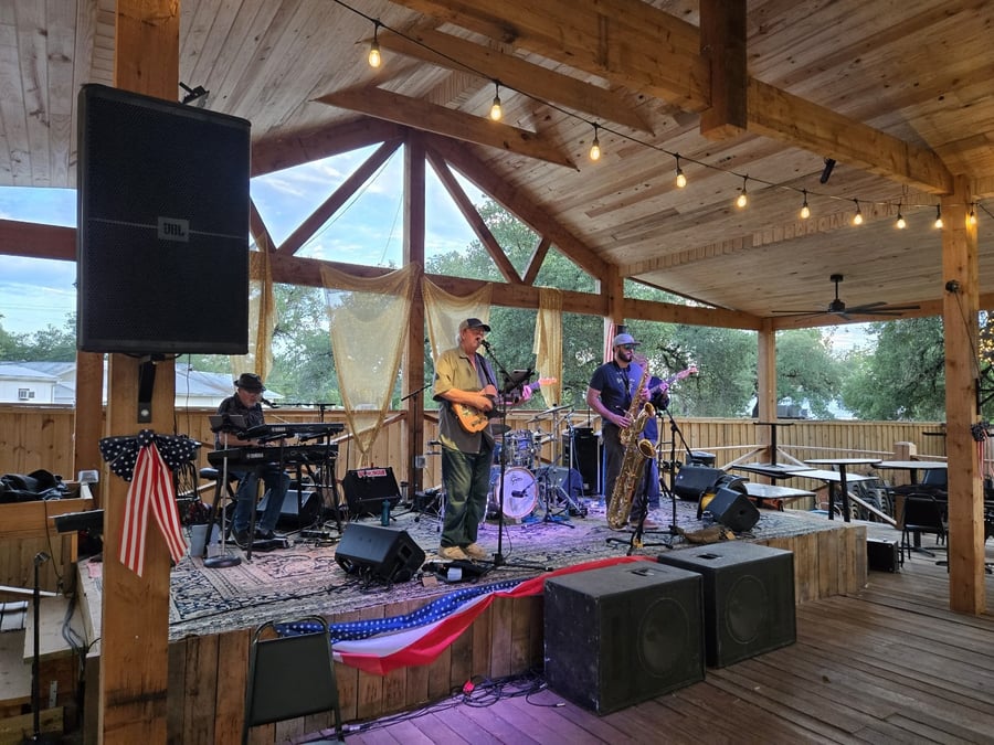 Willow Lake Watering Hole and Mercantile