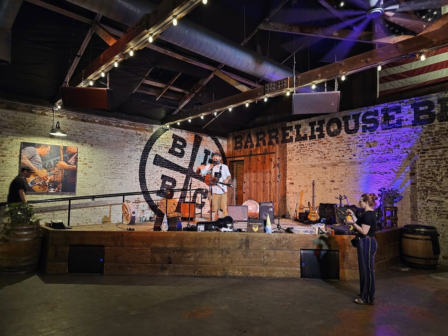 BarrelHouse Brewing Visalia - Taproom and Beer Garden
