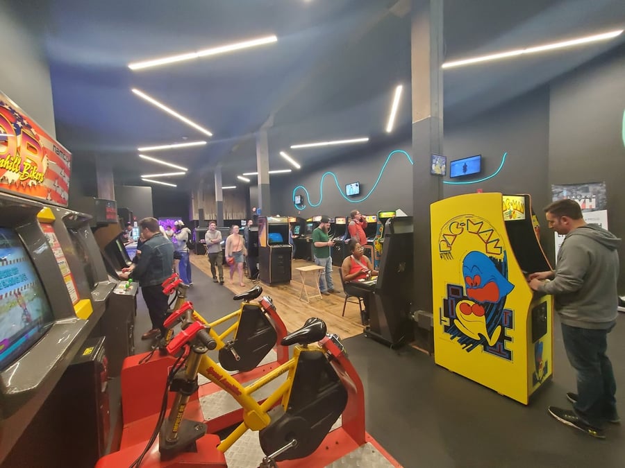Super Rad Arcade Bar