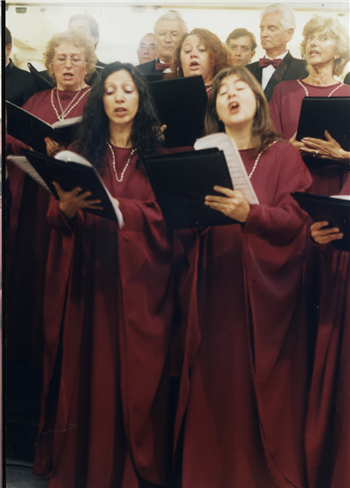 The 100 Voices Children's Choir (Calling All Young Voices!)