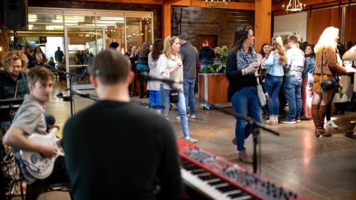 Live Music Sundays at Newport Vineyards