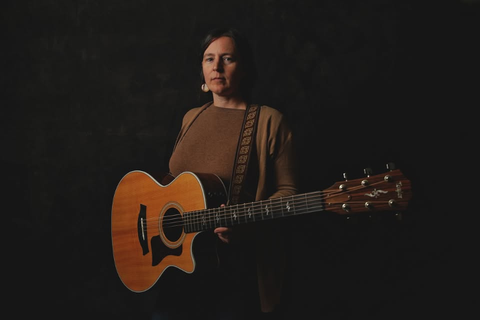 The Blu Pig: Megan Bee LIVE