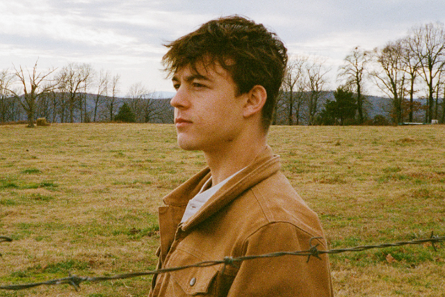 Waylon Wyatt - Everywhere Under The Sun