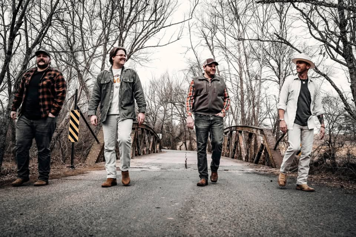 Midnight South Live @ Kings!