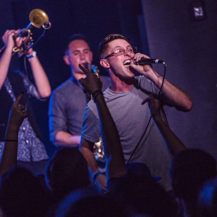 Live Music- Jordan Smith