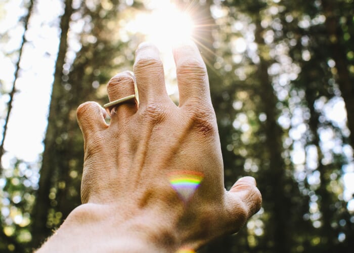 Aligned: A Chakra Sound + Reiki Session