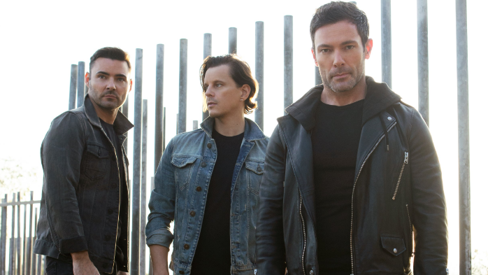 Bbmak Performing Live At Phantom Power In Millersville Pa