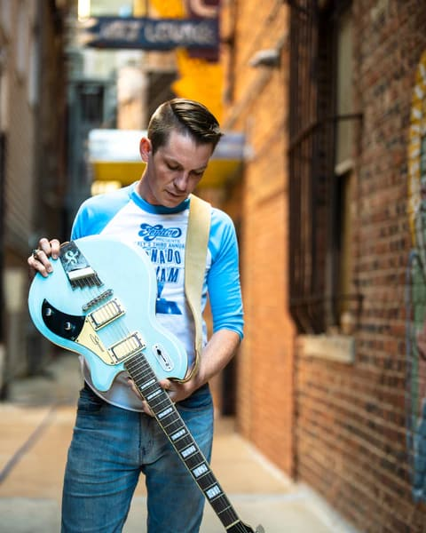 Michael Lee & the Wartime Limousine