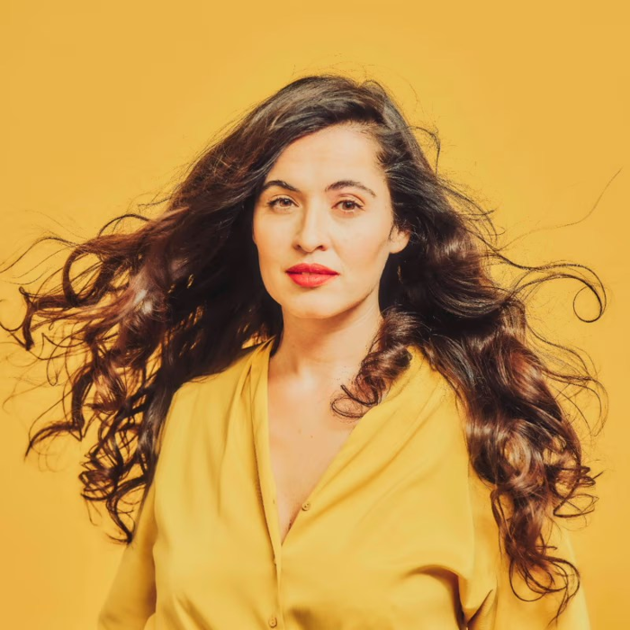 Bajo la Luna with Sílvia Pérez Cruz, La Muchacha, and Y La Madrigal