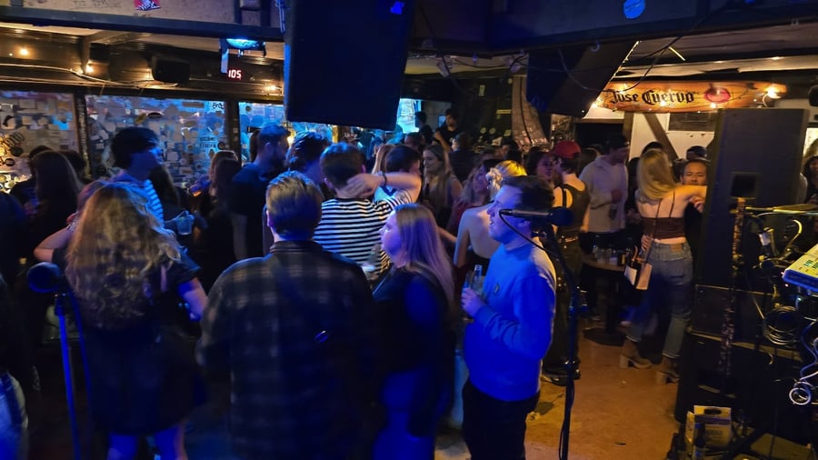 The Sandpiper Lounge