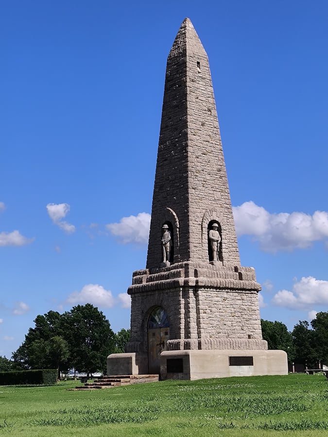 Memorial Park Cemetery