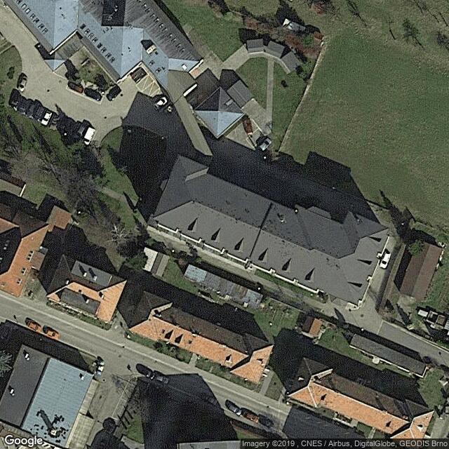 Skuteč Senior centrum nezměkčuje