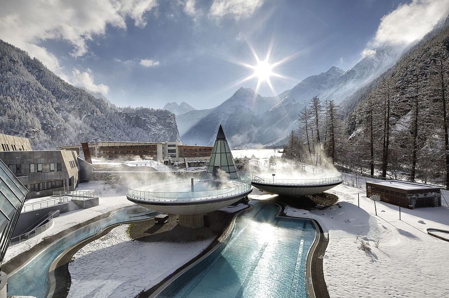 Aqua Dome Spa Center