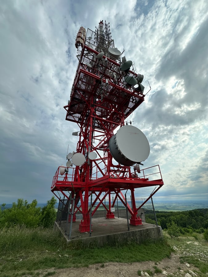 Děvín 550 m (Mikulovská vrchovina)