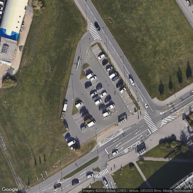 Parkoviště Tesco, Ponava