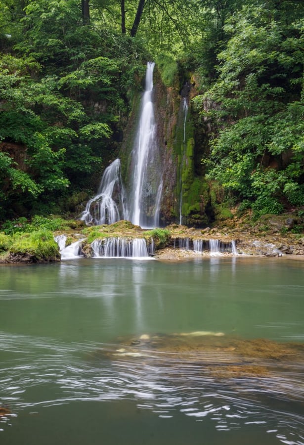 Cascada de la Vadu Crişului