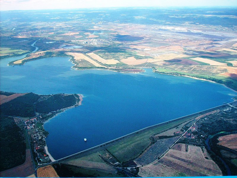 VODNÍ NÁDRŽ nechranice