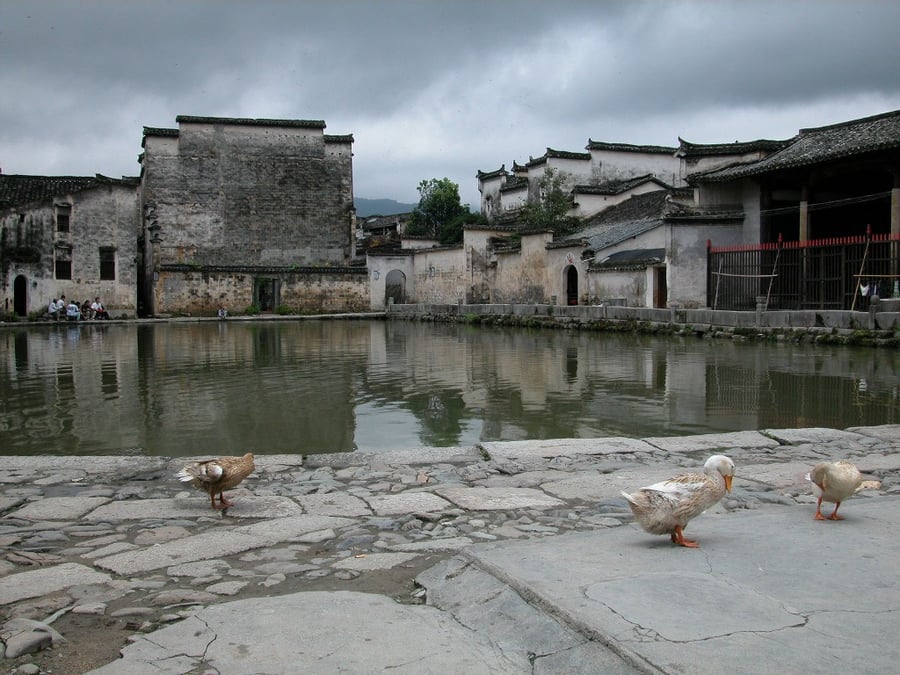 Ancient Villages in Southern Anhui – Xidi and Hongcun