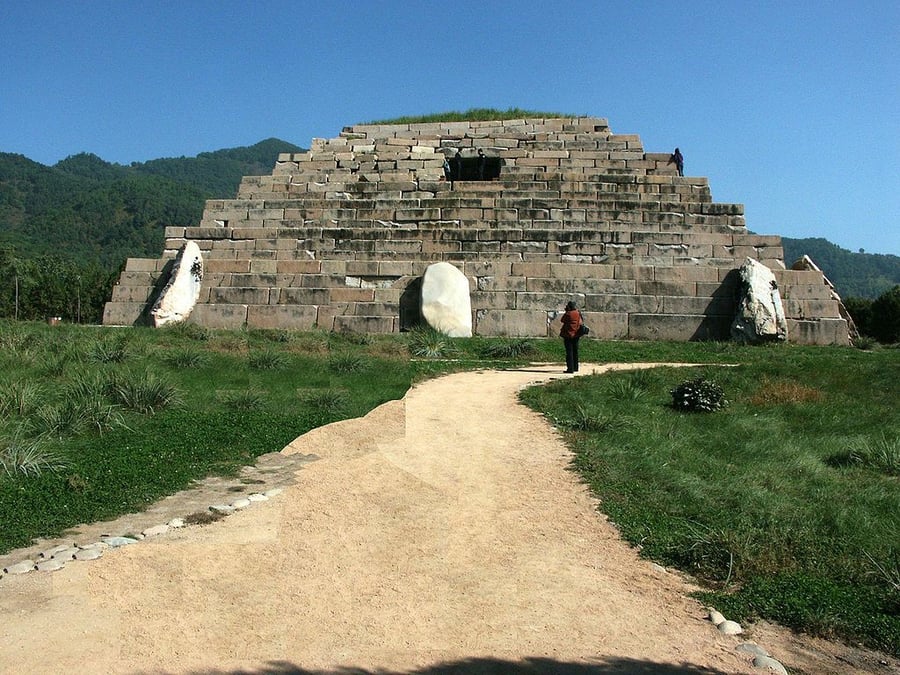 Capital Cities and Tombs of the Ancient Koguryo Kingdom
