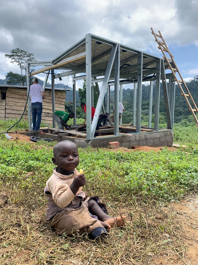 suncube for a ecofarm in Yaounde, Kamerun