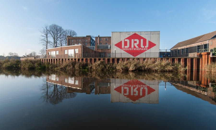 Dru industriepark in Ulft, langs de Oude Ijssel.