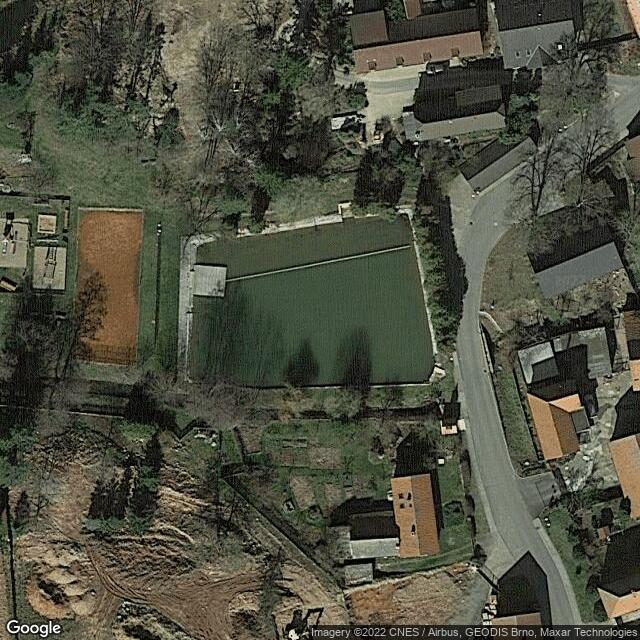 Zichovec, požární nádrž, býv. koupaliště
