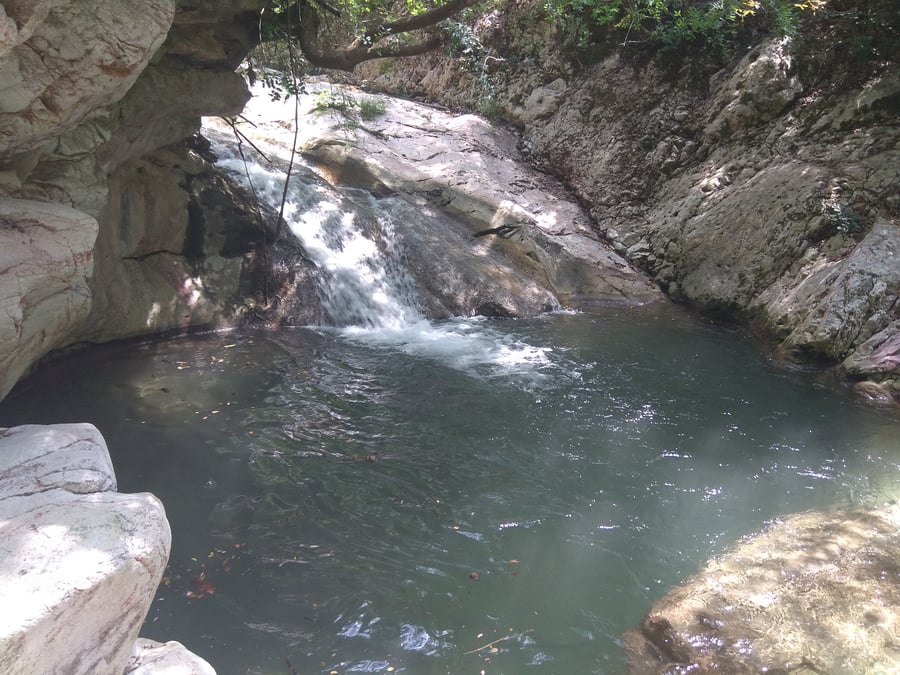 Kefalogourna Waterfalls - Theologos