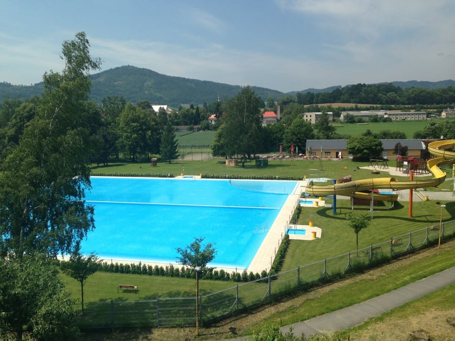 Bratrušovské letní koupaliště