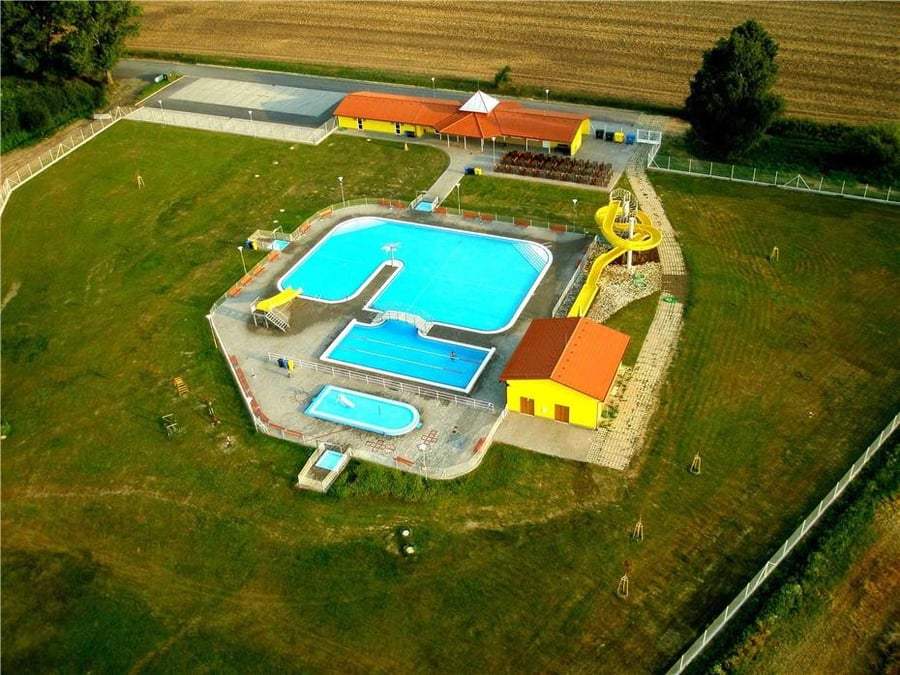 Koupaliště, Velké Opatovice