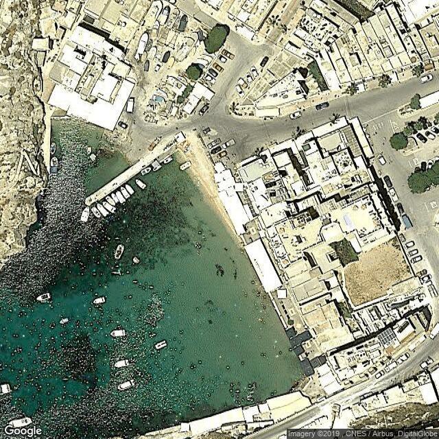 Xlendi Bay