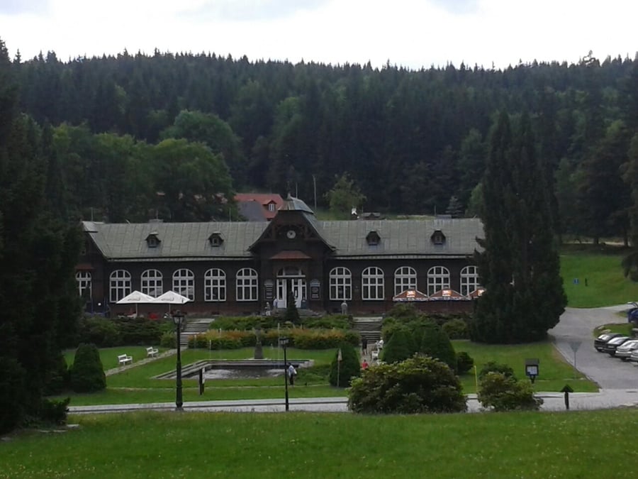 Bazén se slanou vodou Karlova Studánka