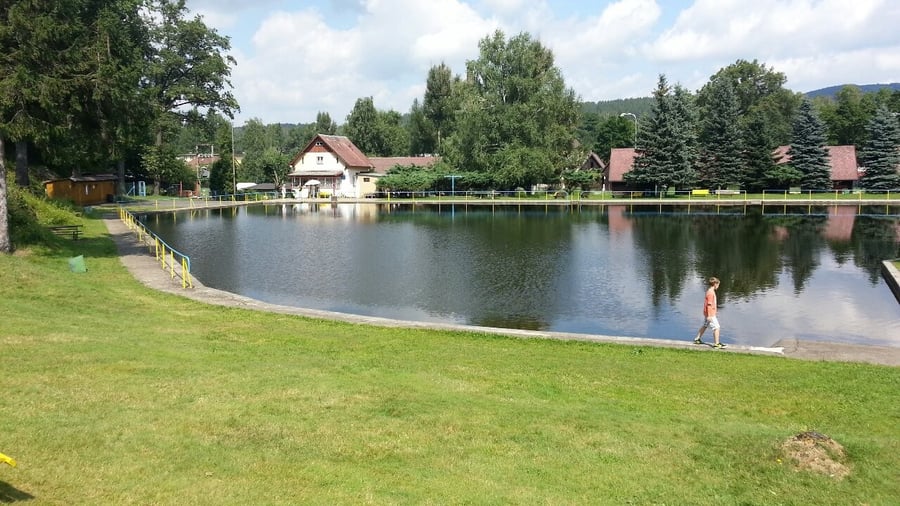 Přírodní koupaliště Hejnice