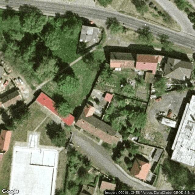 koupaliště uprostřed města Cítov