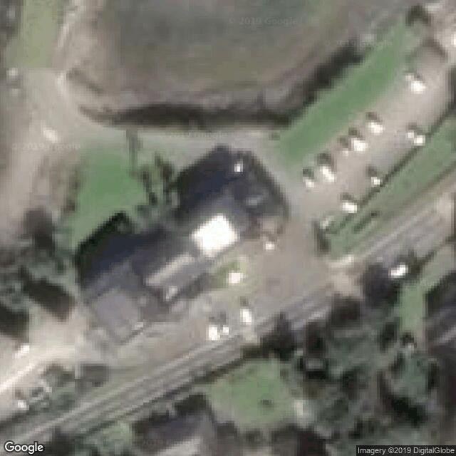 Holly Tree Hotel and Swimming Pool