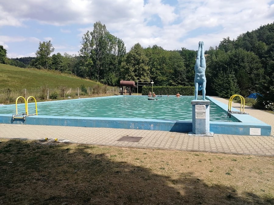 Koupaliště Kacanovy