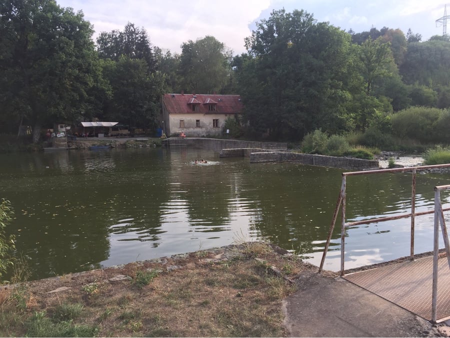 Koupaliště na jezu