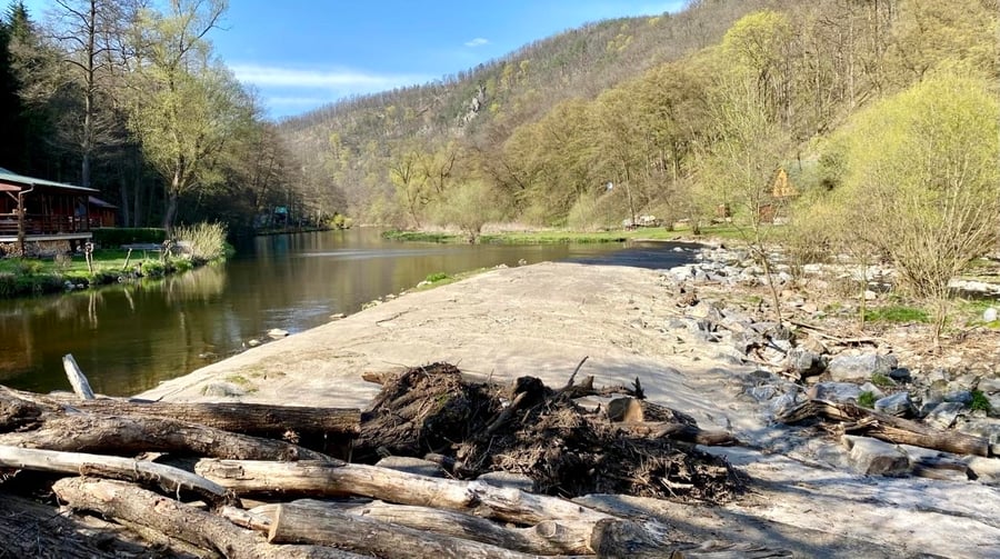 Svratka River Wier on 69,1 km