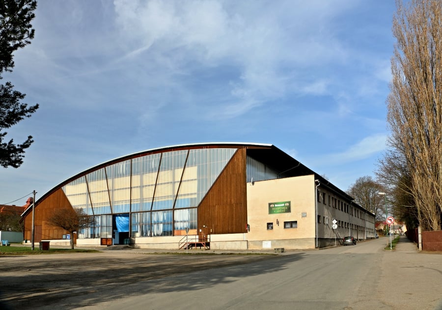 Zimní stadion