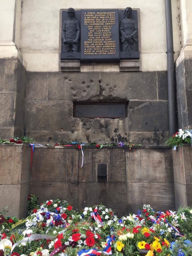 Národní památník hrdinů heydrichiády