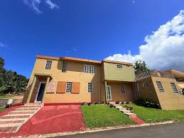 Loung Ungs Home