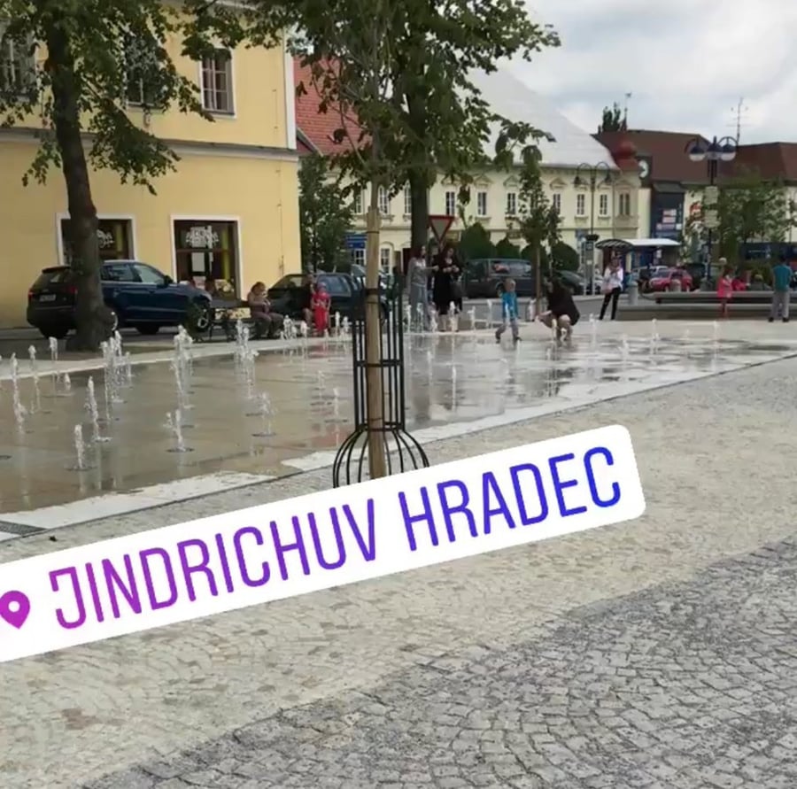 Veřejný bidet místo stromů