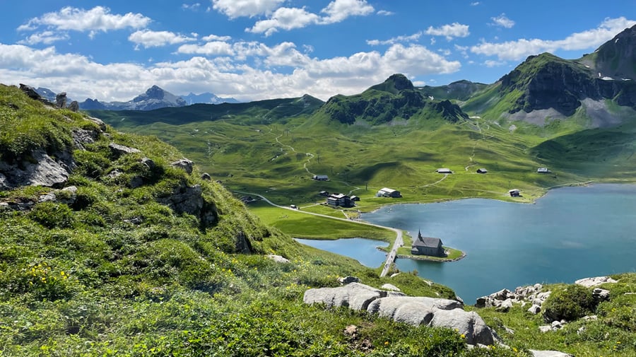 Four Lakes Trail: Engelberg
