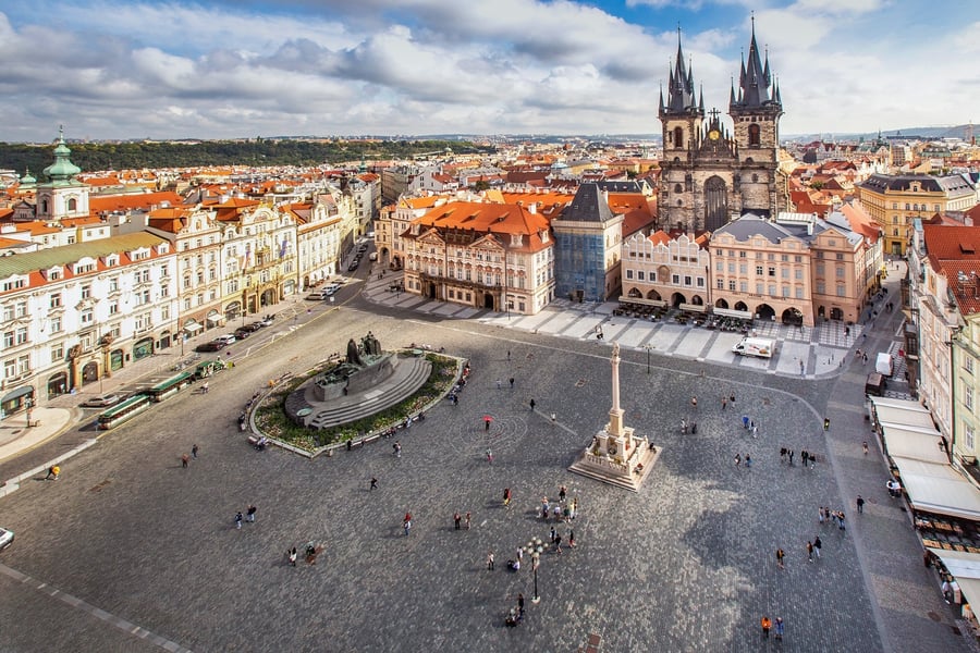 Staroměstské náměstí