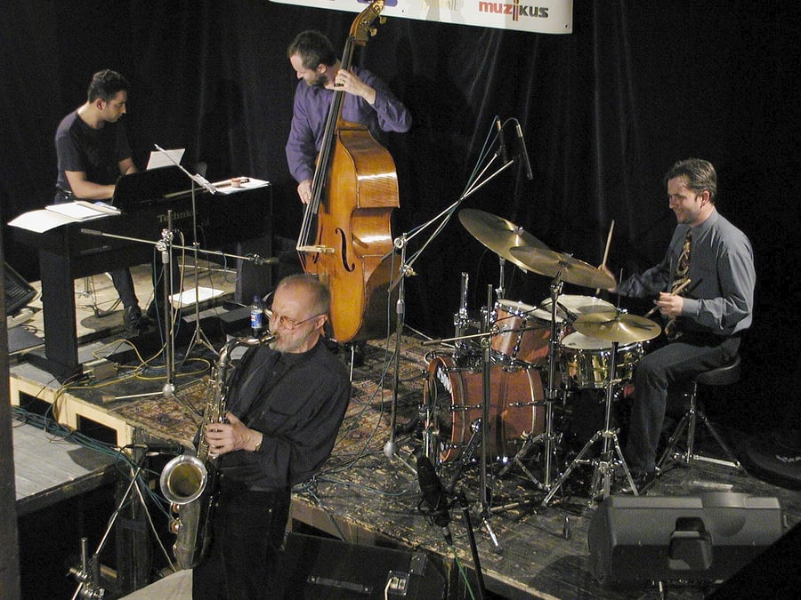 Nothing but Swing ft. Janusz Muniak