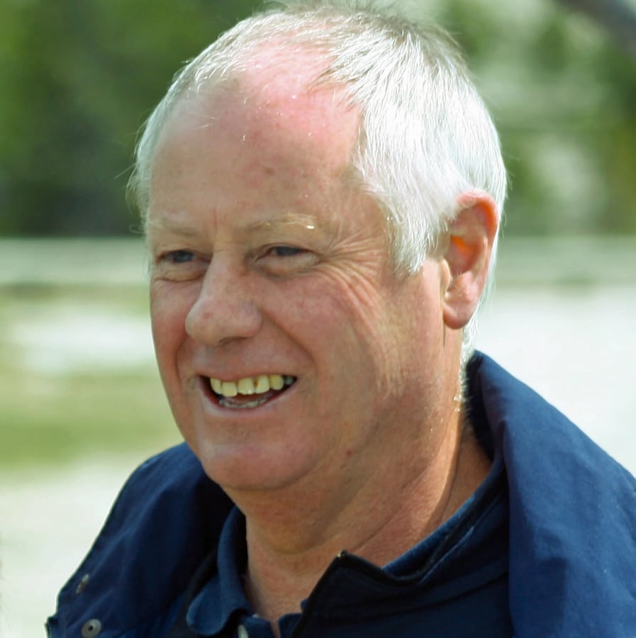 Dr Peter Hayward