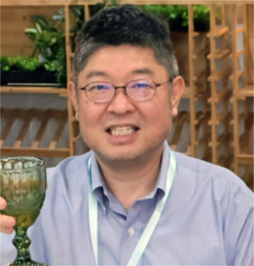 Dr Hiroshi Matsunaga