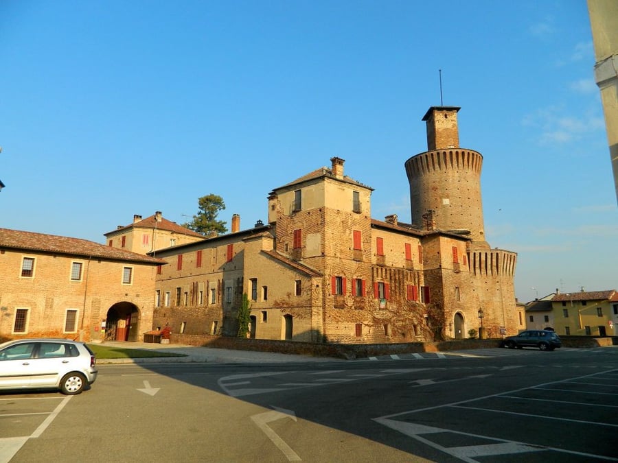 Sartirana Lomellina Castle